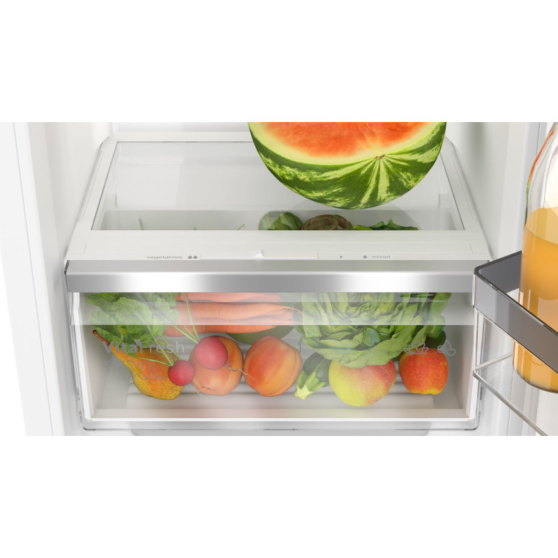 Bosch Serie 6 KIL42ADD1 frigo combine Intégré 187 L Blanc